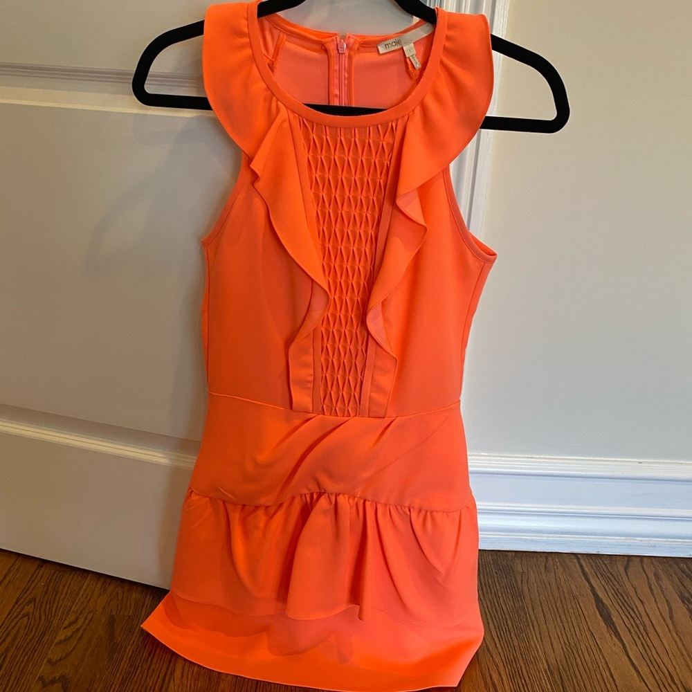 Maje women’s coral ruffle cocktail dress Sz 1 like a women’s Sz 2 small